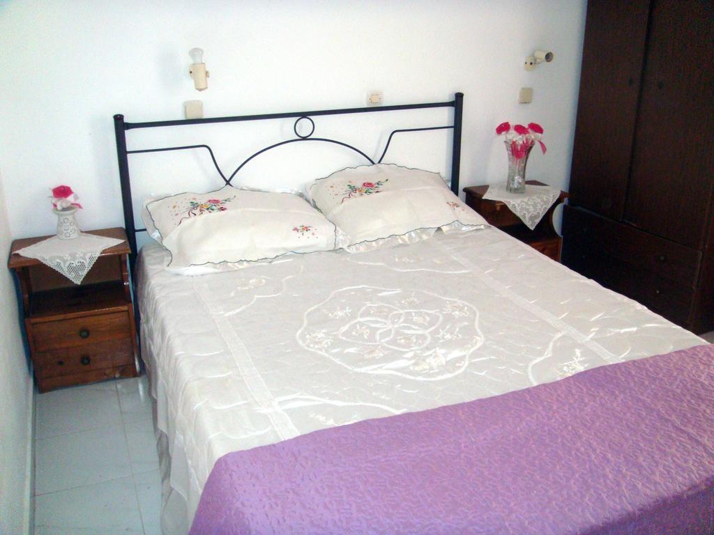 Merryland Studios & Apartments Kremastí Room photo